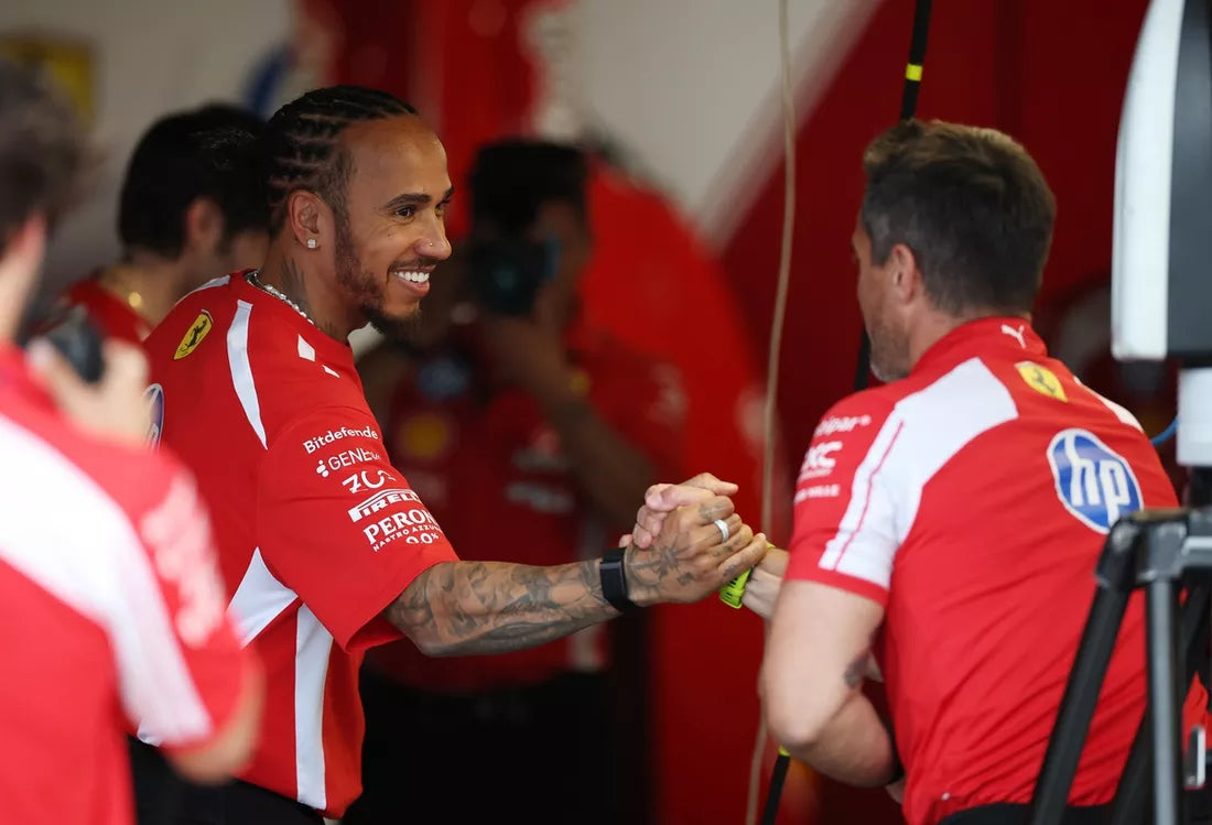 Lewis Hamilton megszerezte első Ferrari-győzelmét