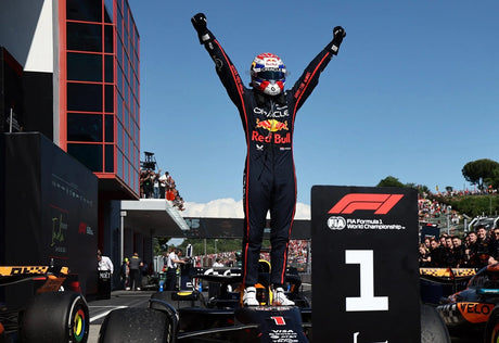 Verstappen varázslat Imolában: Újabb meglepetésgyőzelem!