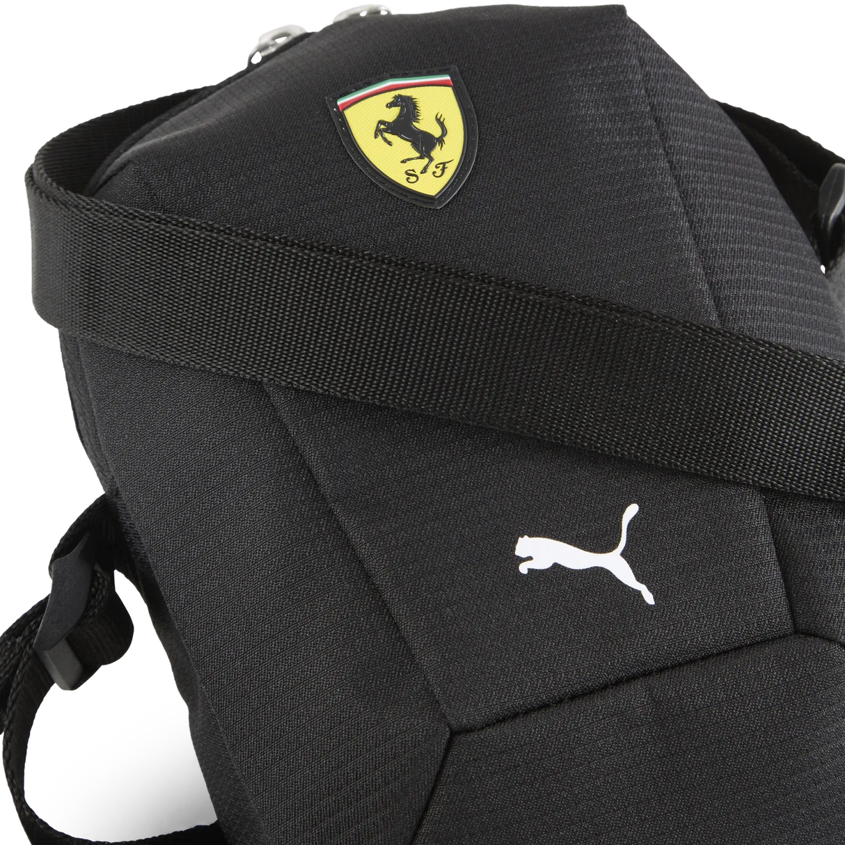 Ferrari Race Shoulder Bag 🔥