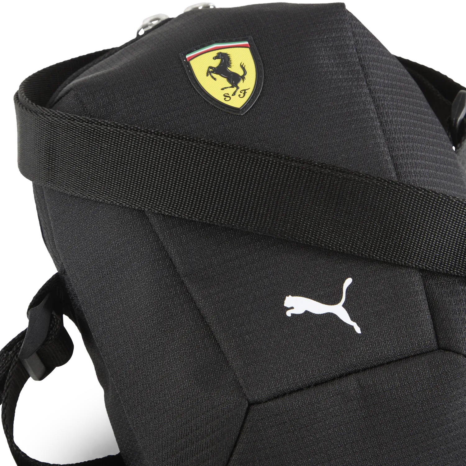Ferrari Race Shoulder Bag 🔥