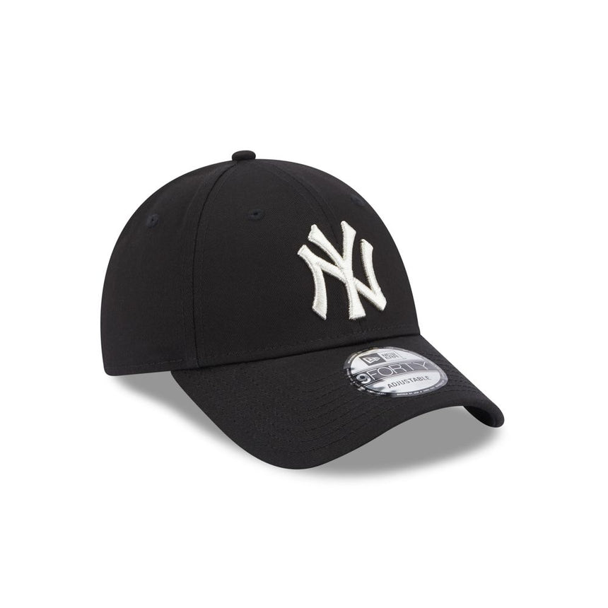 MLB New York Yankees 9FORTY Team Cap - Women's