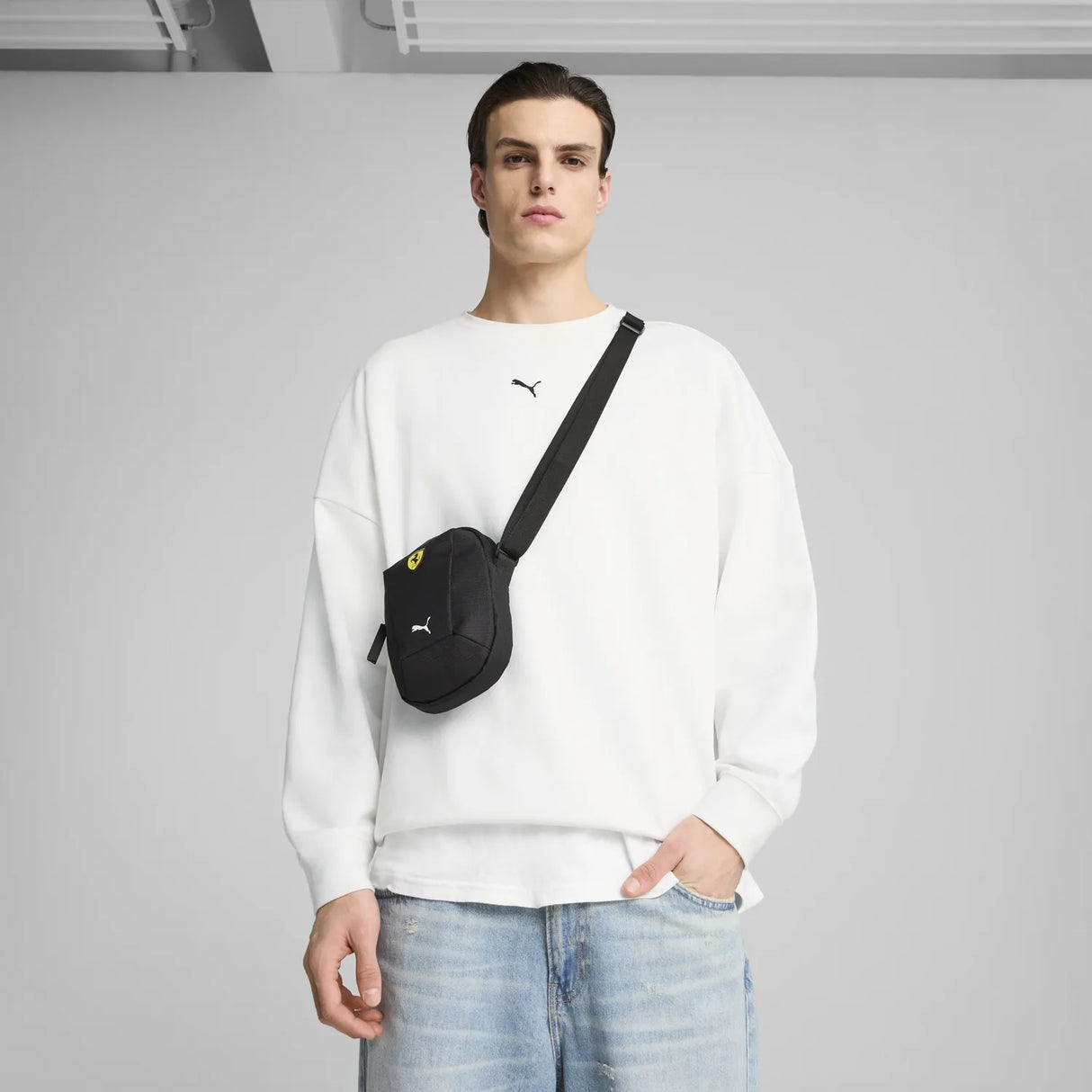 Ferrari Race Shoulder Bag 🔥