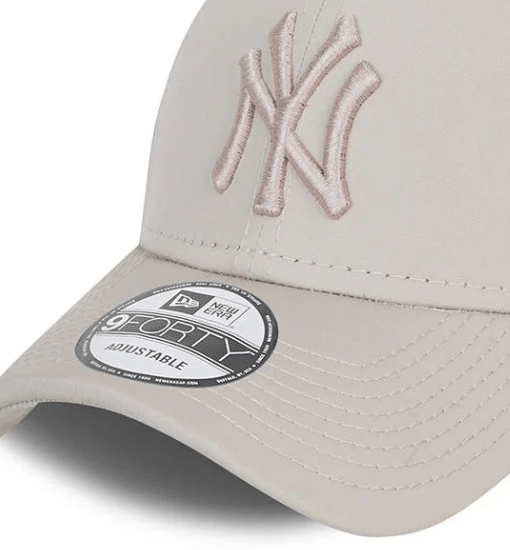 MLB New York Yankees League Essential 9FORTY Csapat Sapka - FansBRANDS® - HU