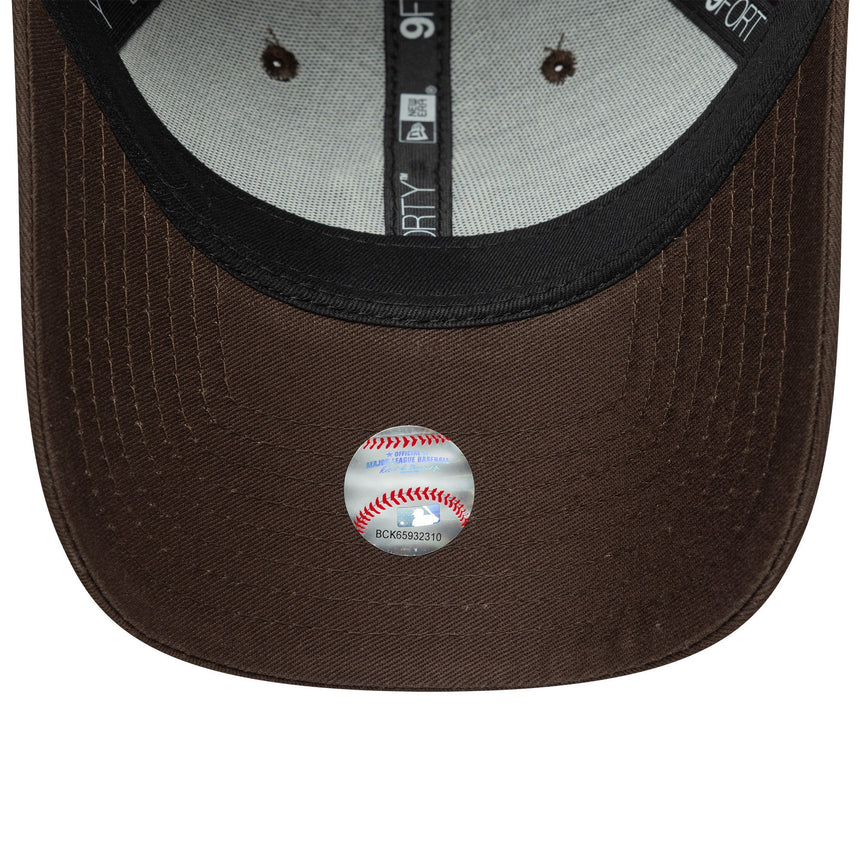 New York Yankees sapka, női, LEAGUE ESS MIDI, 9FORTY, barna - FansBRANDS® - HU
