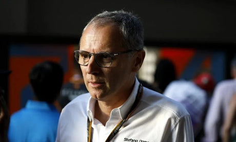 Amikor visszanyal a fagyi: SZŐNYEG SZÉLÉN az F1 tulajai - FansBRANDS® - HU