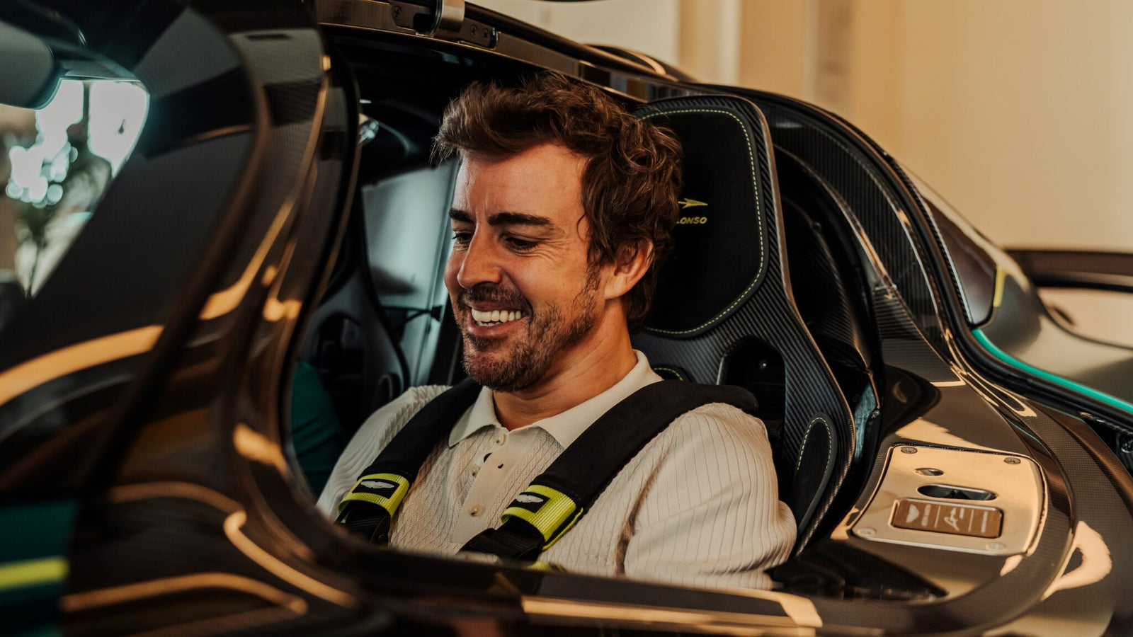 Árulkodó jelek: NEWEY SZUPERAUTÓT kapott Alonso - FansBRANDS®