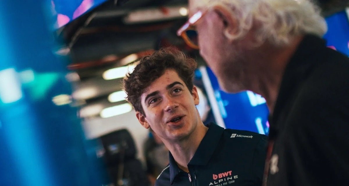 Bomba az Alpine-nál: Briatore az új csapatfőnök, Colapinto az új versenyző - FansBRANDS®