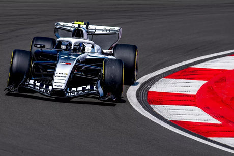 A Cadillac F1 folyamatosan fejleszt gyárat és infrastruktúrát