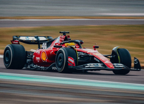 Eddig minden Hamiltonról szól, Leclerc szinte láthatatlan… - FansBRANDS®