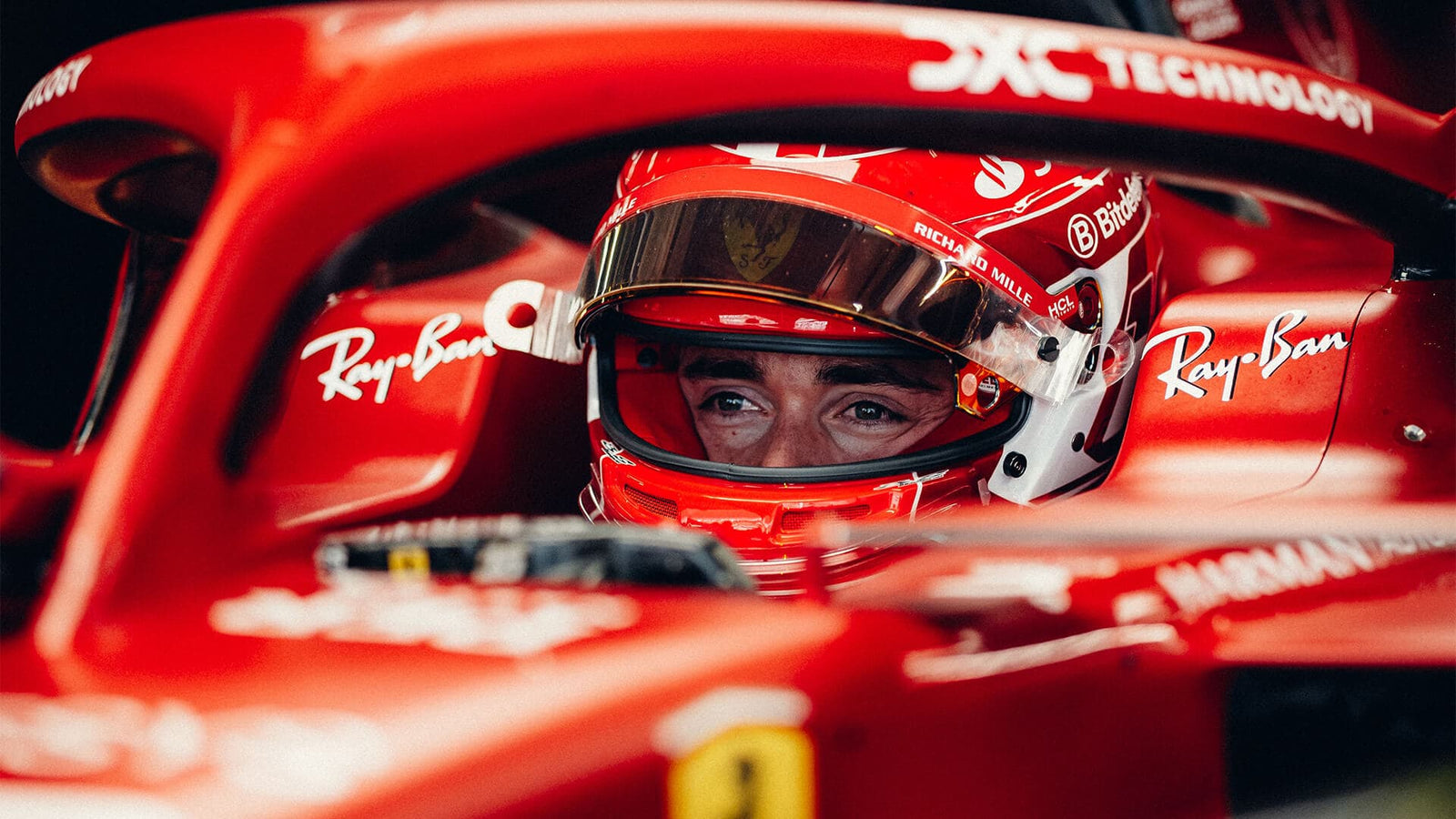 Leclerc és Hamilton ledöbbent: Felzárkózott a Mercedes?