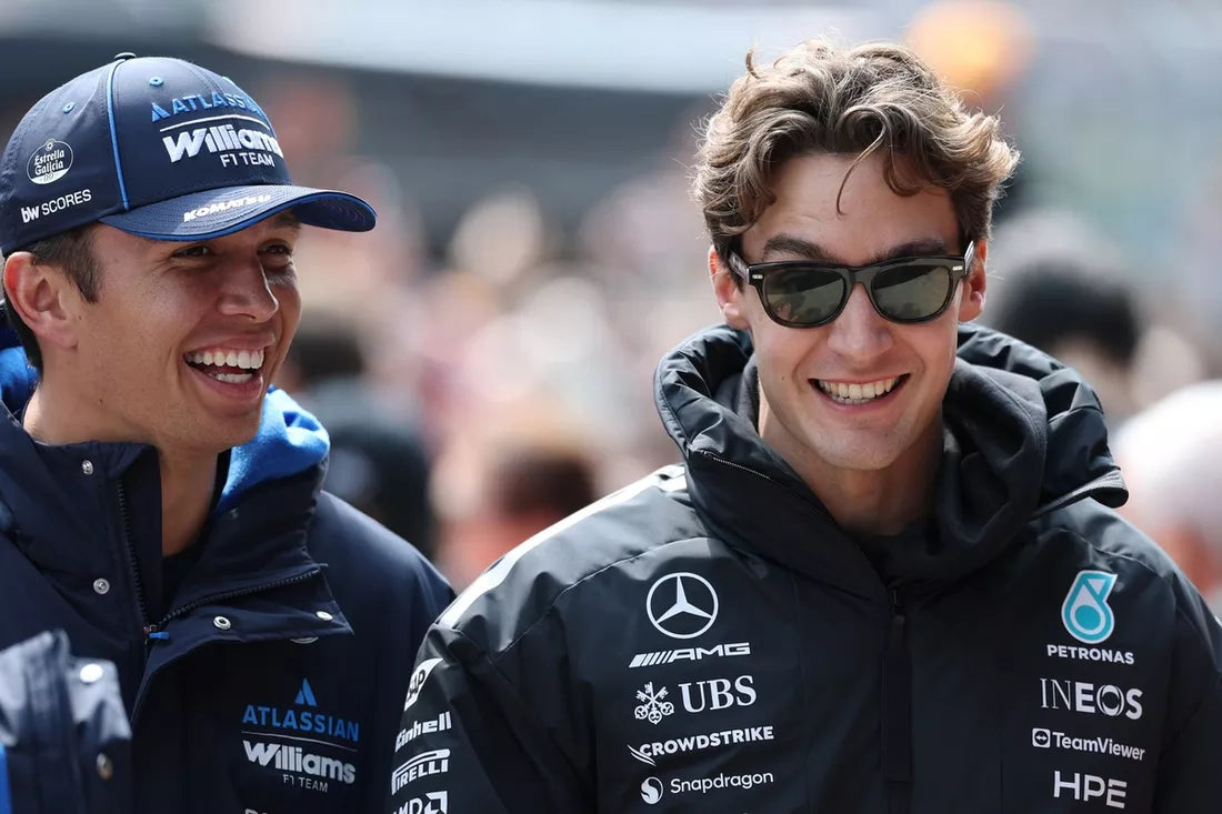 Amelia Dimoldenberg az F1-es pilótáktól tanul vezetni