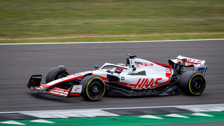 Szenzáció! Jön a Haas-Toyota szövetség az F1-be 2026-tól?