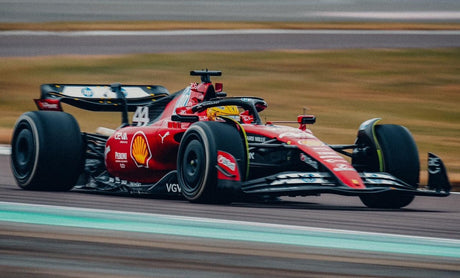 Hamilton: „Ösztönből írtam alá a Ferrarihoz” - FansBRANDS®