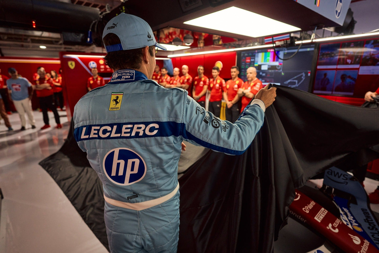 KÉK FERRARI – Tetszik, NEM TETSZIK, hogy tetszik?? - FansBRANDS® - HU