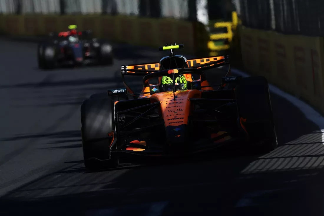 A McLaren pilótái izgalmas csatát vívtak Magyarországon