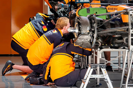 A McLaren három pilótával tesztelt Portimaóban
