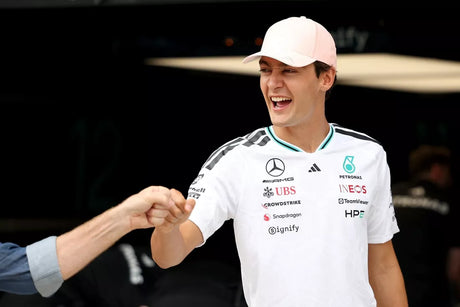 A Mercedes Russell–Antonelli párbaja a múlt belső csatáival mérve
