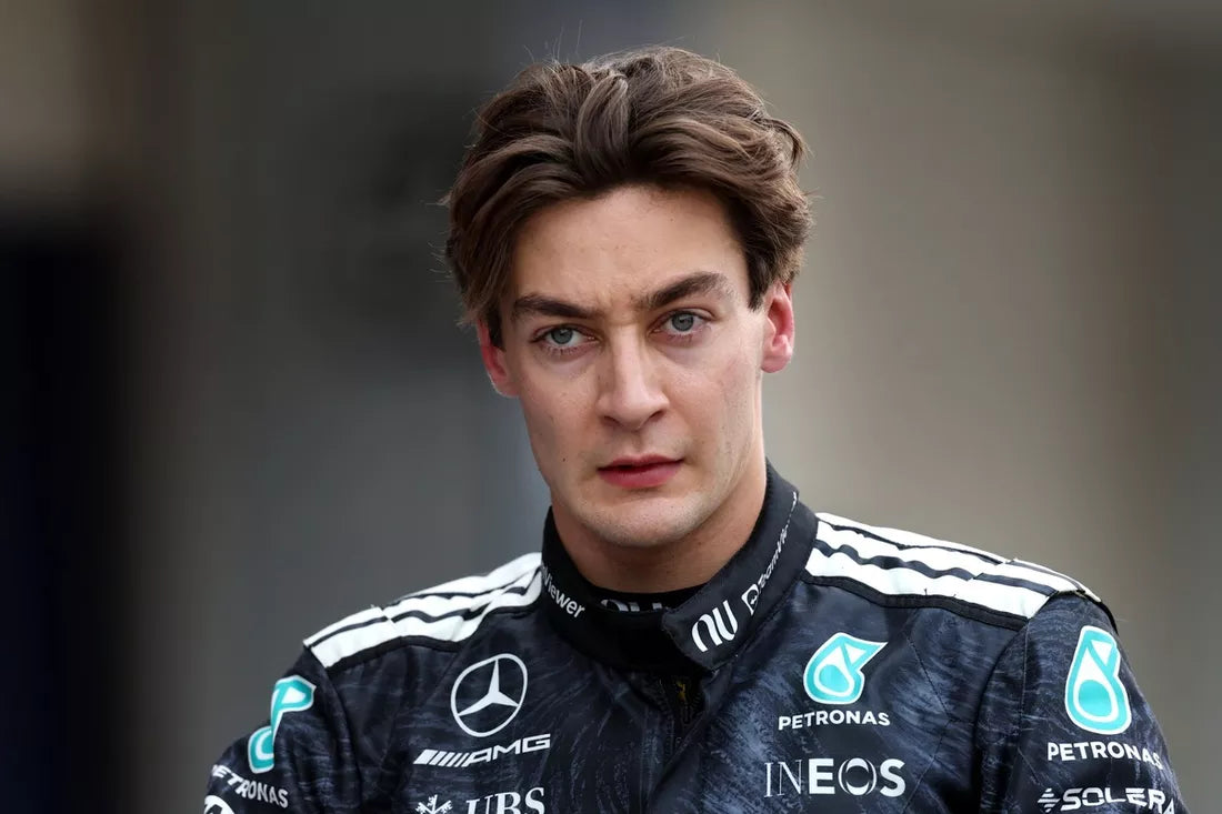 George Russell pihenőt tart a nyári szünetben