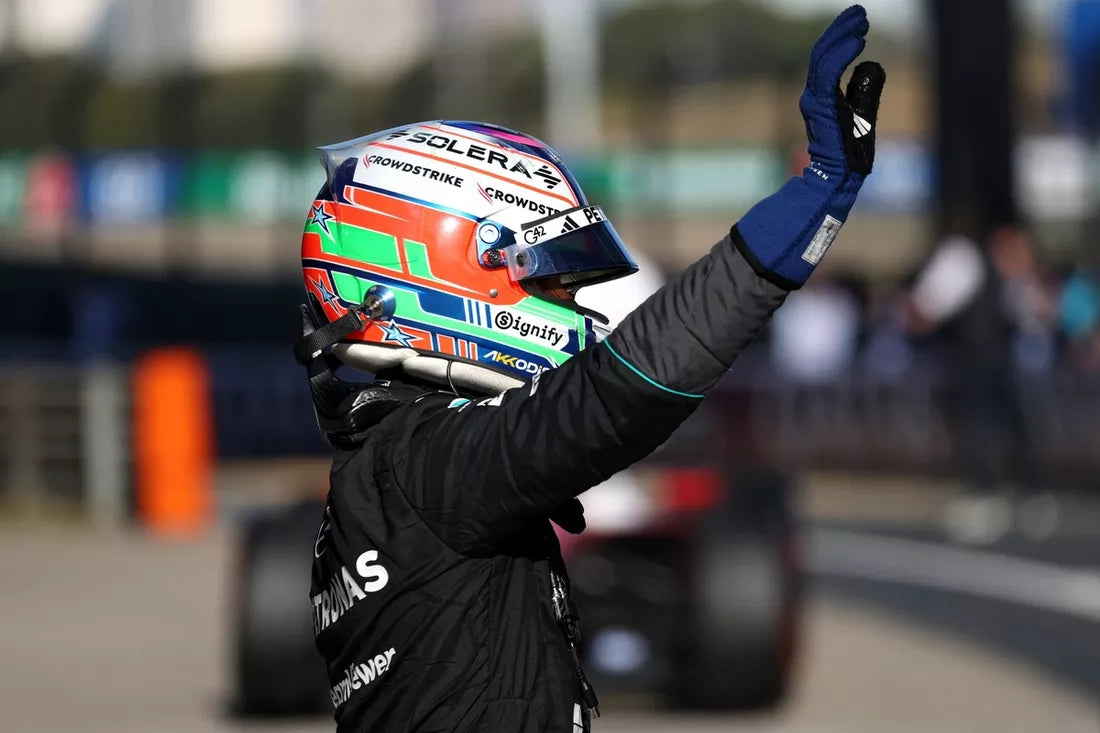 Kimi Antonelli háromhelyes rajtbüntetést kapott