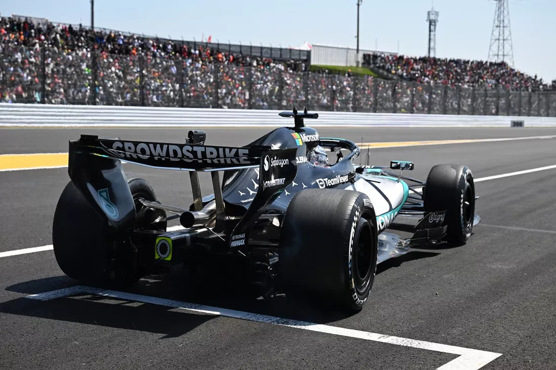 A Mercedes késői fejlesztésekkel készül 2026-ra