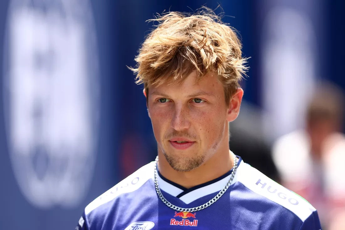 Liam Lawson visszatér a Red Bullhoz 2026-ban