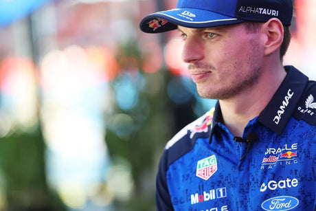 Max Verstappen vezet az első szabadedzésen