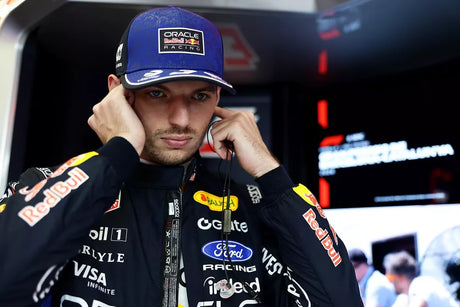 Max Verstappen balesete miatt piros zászló volt
