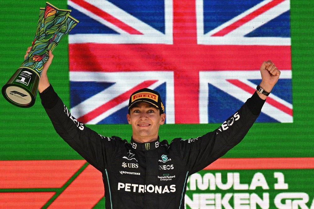 Russell: „Jó tesz a Mercedesnek, hogy Hamilton távozik” - FansBRANDS®