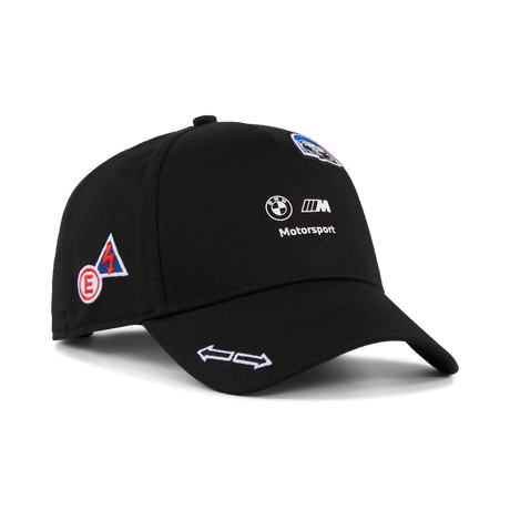 BMW baseball sapka matricás részletekkel, fekete színben.