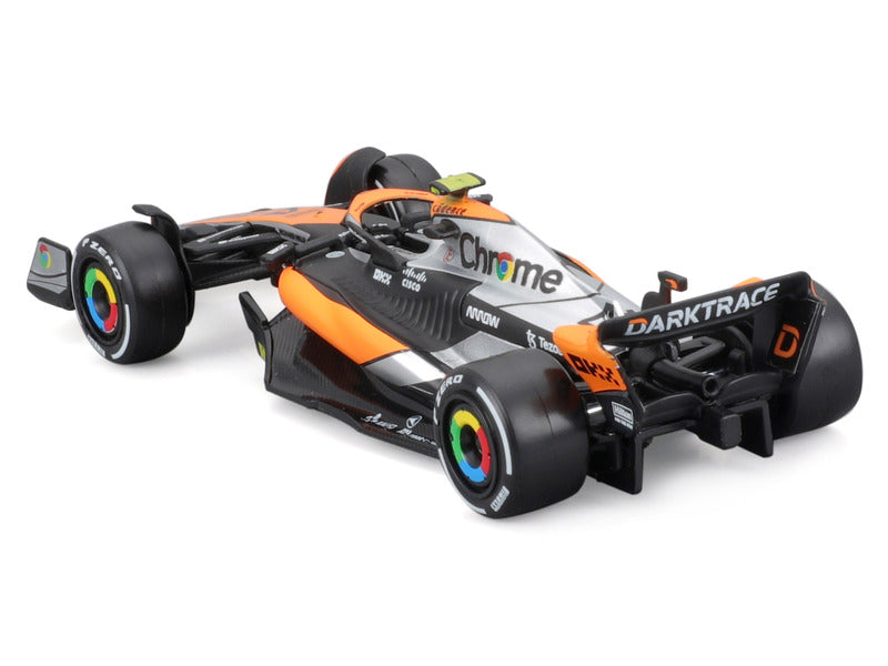 McLaren MCL60 model autó, bburago, 1:43, Lando Norris #4, 2023