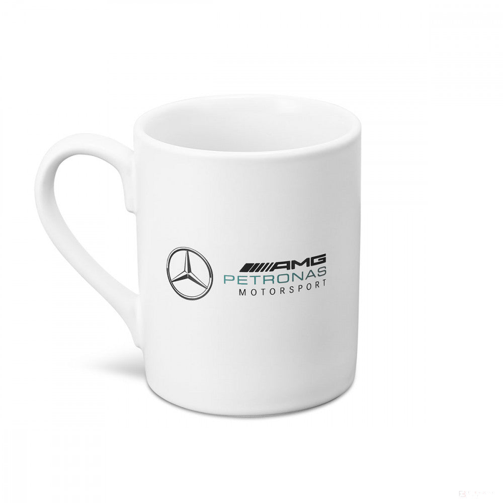 Tasse mit Mercedes-Logo