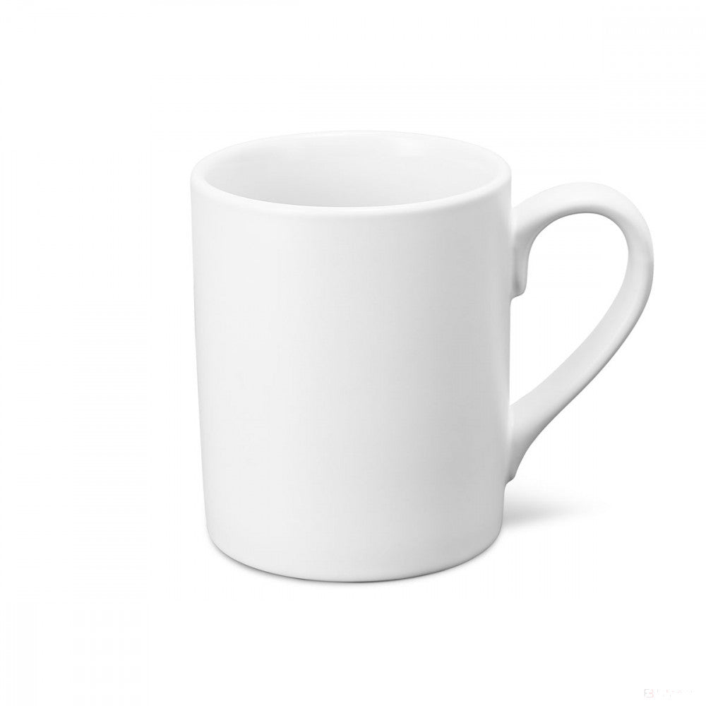 Tasse mit Mercedes-Logo