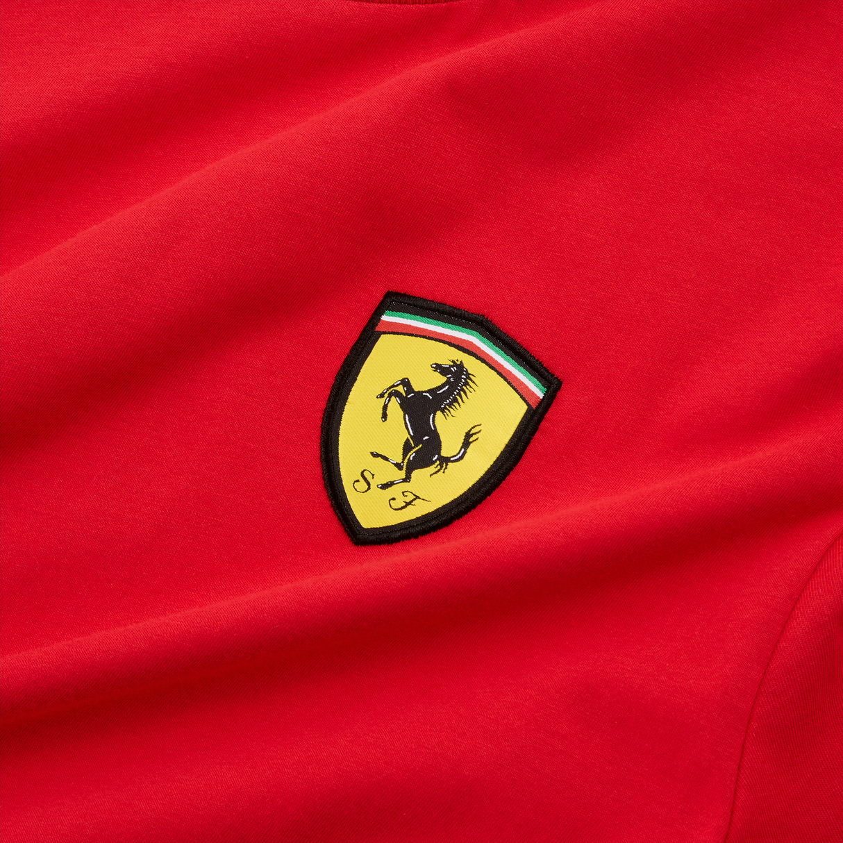 Ferrari környakú póló, Puma, race colored shield, piros