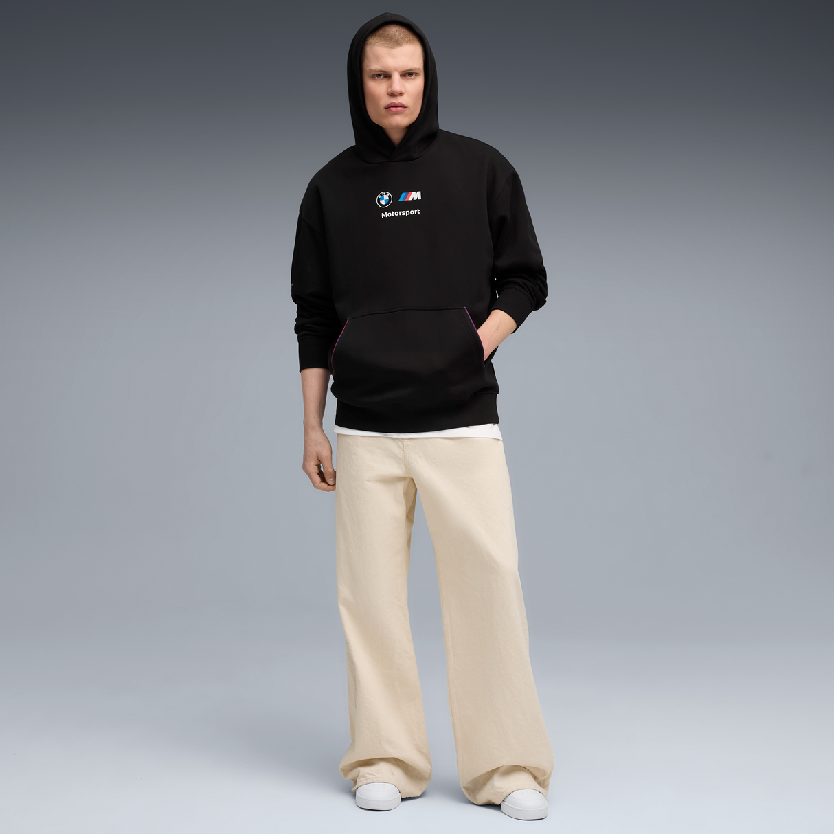 BMW Polár Kapucnis Pulóver, Puma, MMS, essential+, fekete 🔥