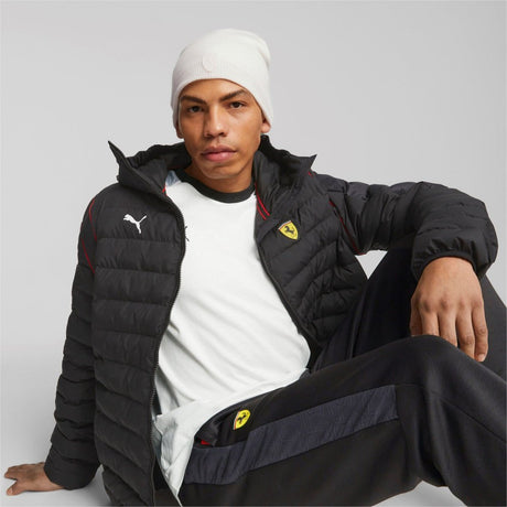 Ferrari téli sapka, SPTWR, fehér - FansBRANDS® - HU