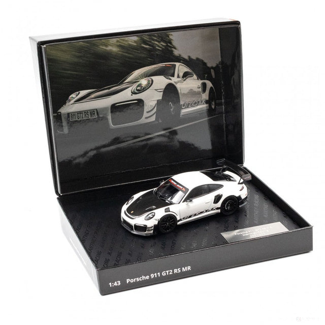 Manthey-Racing Porsche 911 GT2 RS MR 1:43 Fehér Collector Edition - FansBRANDS®