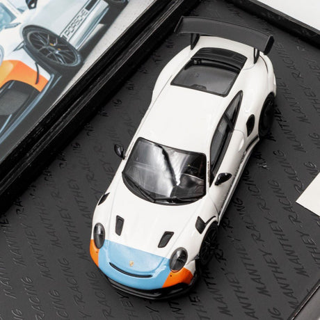 Manthey-Racing Porsche 911 GT3 RS MR 1:43 Fehér Collector Edition - FansBRANDS®