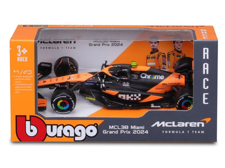 McLaren Modell Autó - Bburago Lando Norris Miami Festésű MCL38 - FansBRANDS® - HU