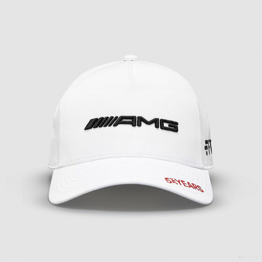 Fehér baseball sapka AMG logóval, 5 YEARS felirattal elöl.