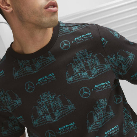 Mercedes környakú póló, AOP logó, fekete - FansBRANDS®
