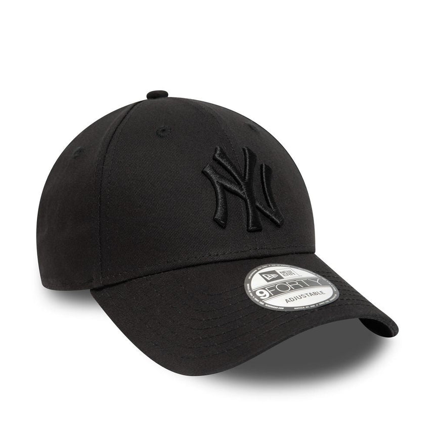 MLB New York Yankees Essentials 9FORTY Neyyan Csapat Sapka - FansBRANDS® - HU