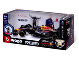 Red Bull Racing modellautó BBurago, Max Verstappen, 1, 1:24 - es RB19, pilótával - FansBRANDS® - HU